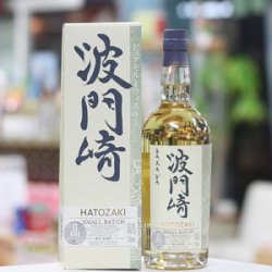 A bottle of the Japanese whisky called Hatozaki with box